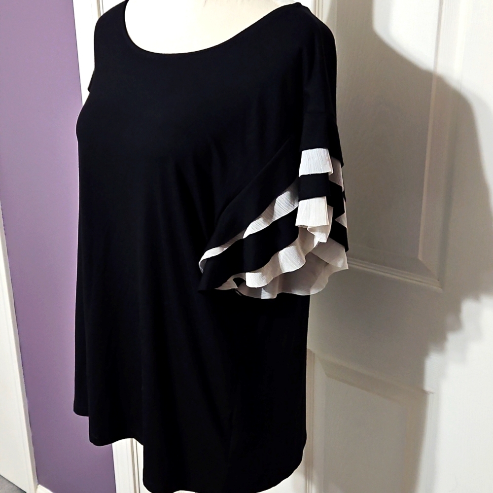 Jane and Delancey blouse